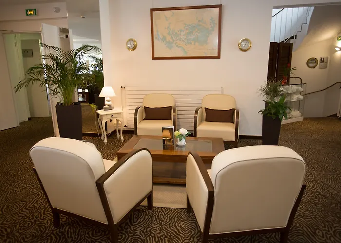 Best Western Plus Le Roof Vannes Bord de Mer